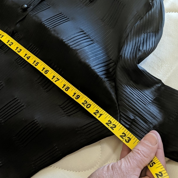 Jaclyn Smith blouse - Picture 7 of 8